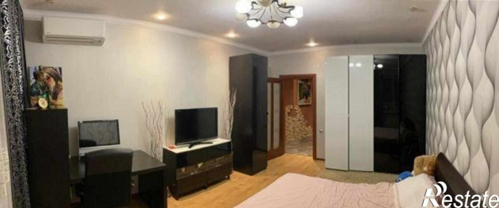 3-комн квартира Орбитальная улица, 70/3