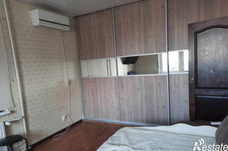 2-комн квартира улица Платона Кляты, 23