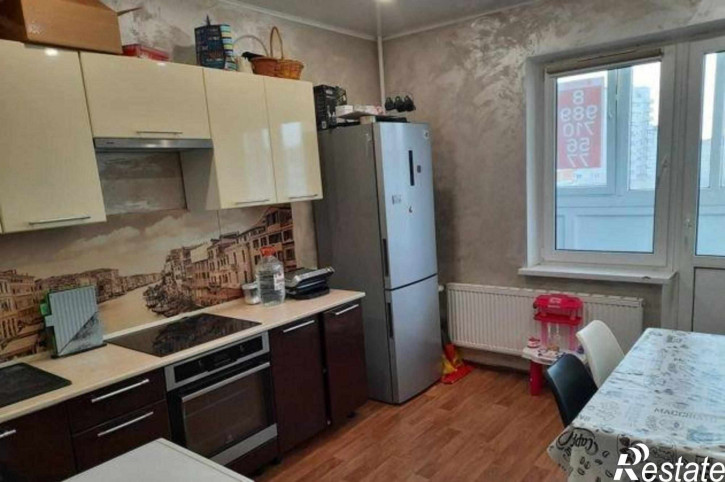 2-комн квартира улица Платона Кляты, 23