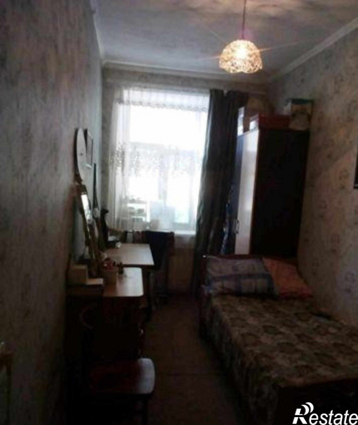 3-комн квартира улица 34-я Линия, 13/39