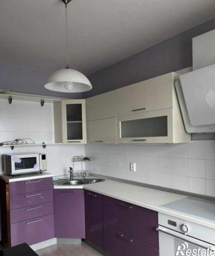 3-комн квартира улица Евдокимова, 37Д