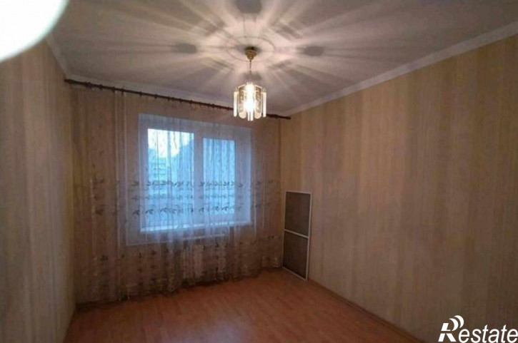 3-комн квартира улица Ерёменко, 66/7