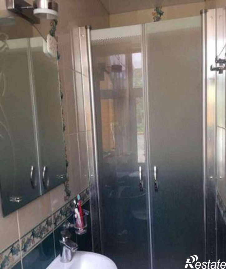 2-комн квартира улица Обороны, 70