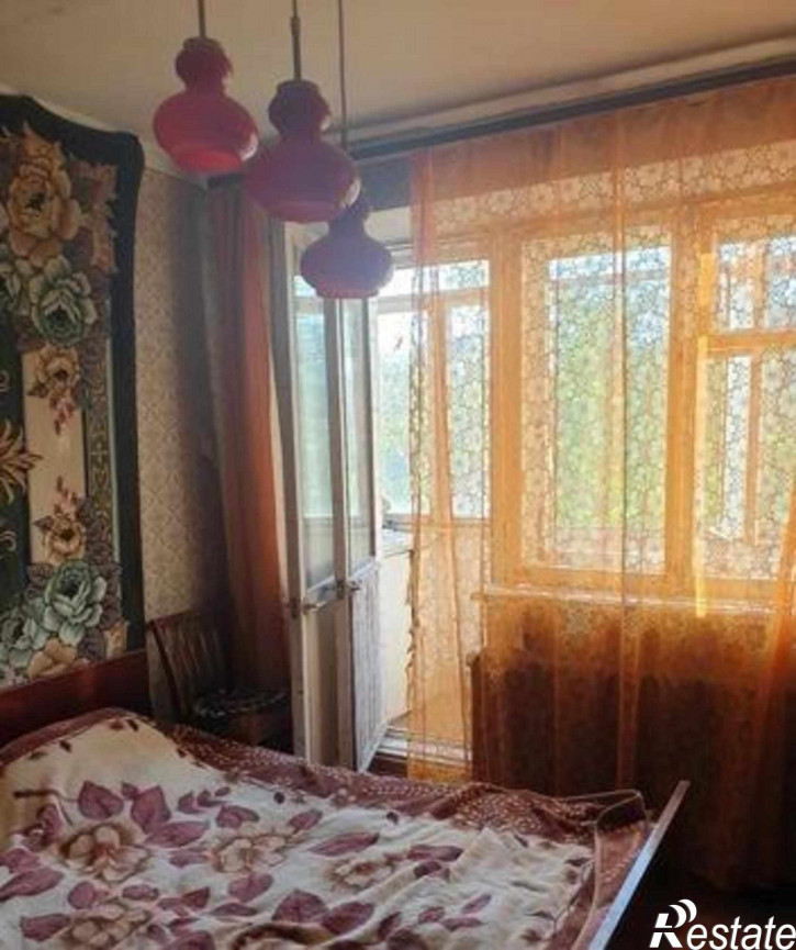 4-комн квартира улица Тельмана, 71/111
