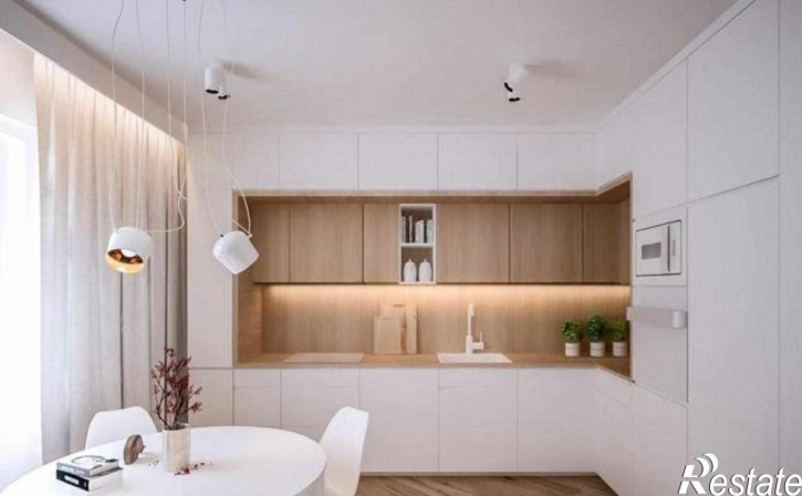 3-комн квартира улица Черепахина, 212