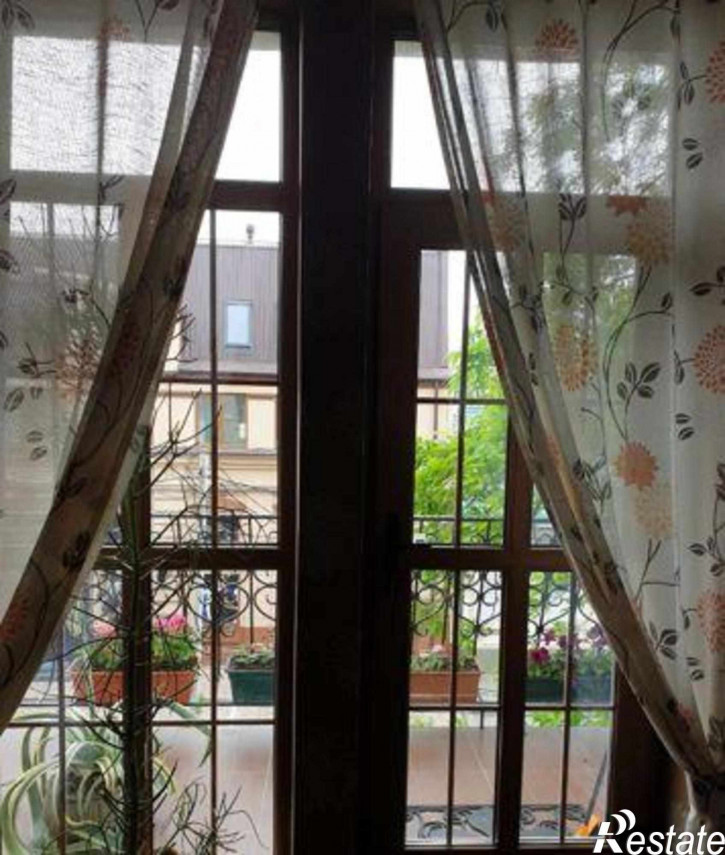 3-комн квартира Соборный переулок, 45