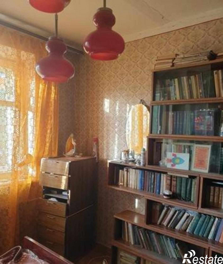 4-комн квартира улица Тельмана, 71/111