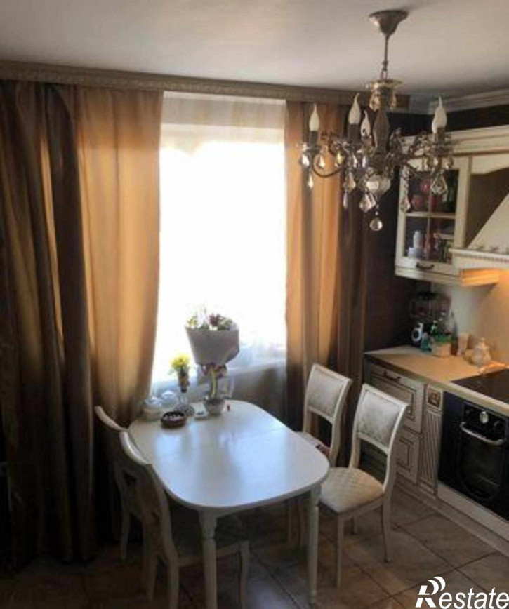 2-комн квартира улица Венеры, 21