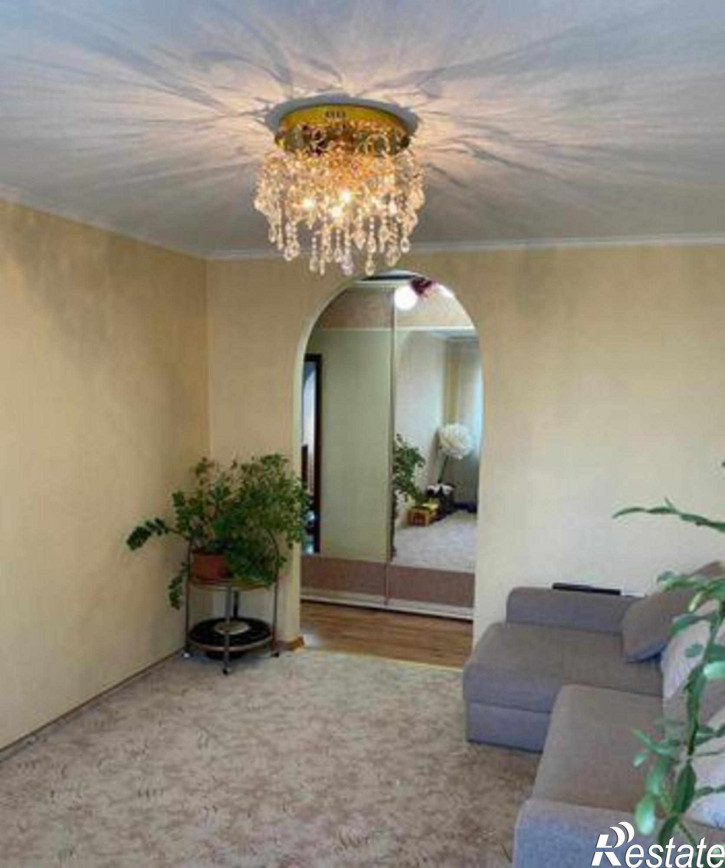 3-комн квартира улица Разина, 1