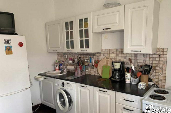 2-комн квартира улица Петренко, 8