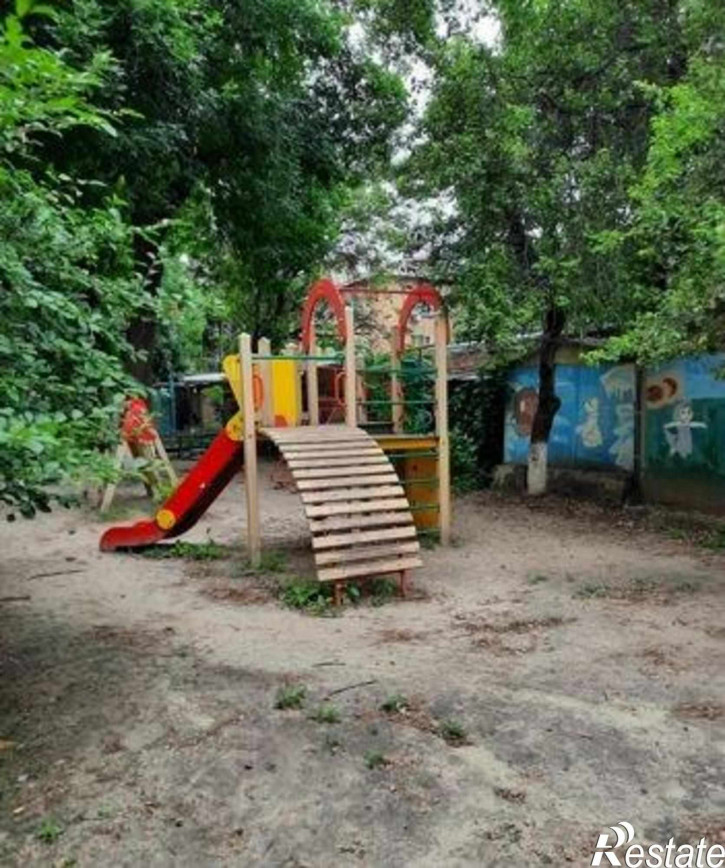 3-комн квартира Российская улица, 40А