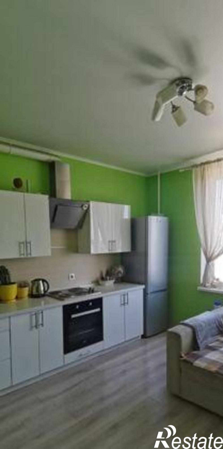 2-комн квартира улица Скачкова, 60