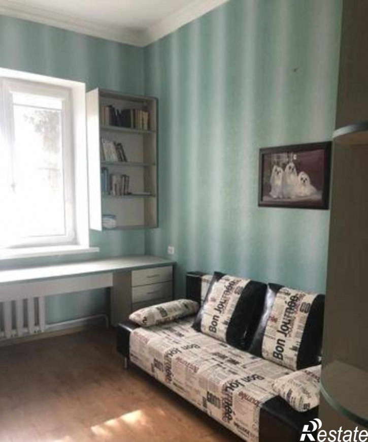 3-комн квартира улица Водников, 22