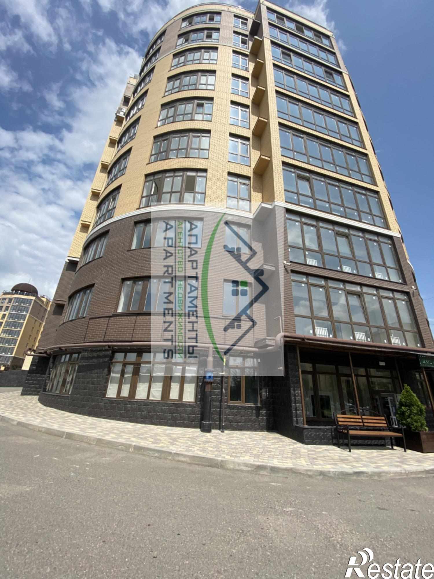 Купить квартиру за 8 200 000 рублей на Адмиральского ул, 1