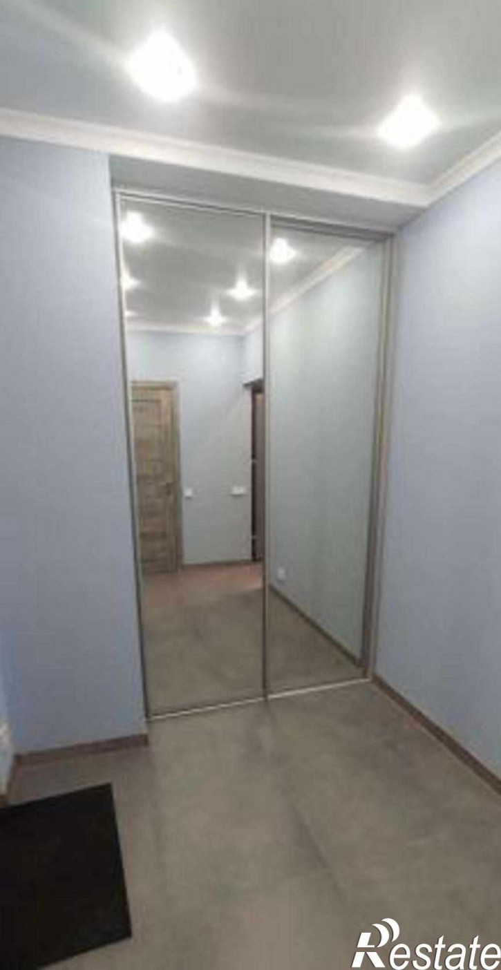 2-комн квартира в новом доме проспект Сиверса, 32