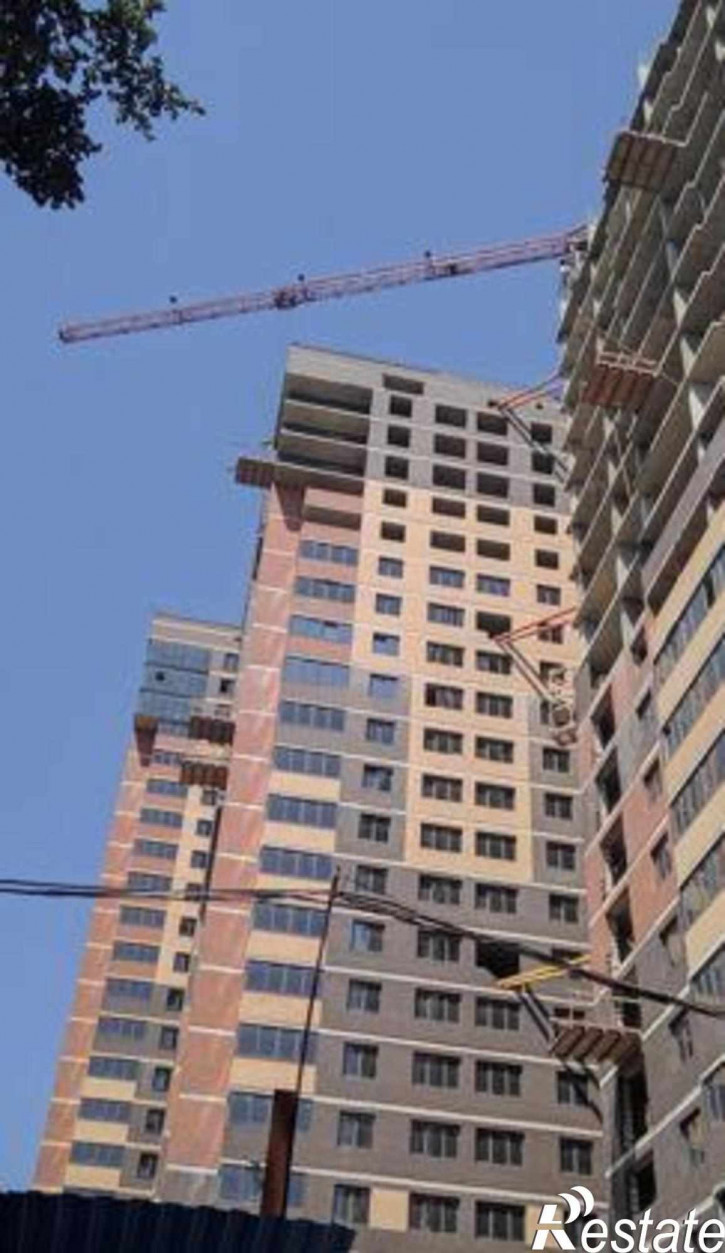 1-комн квартира в новом доме бульвар Комарова, 30/2с1