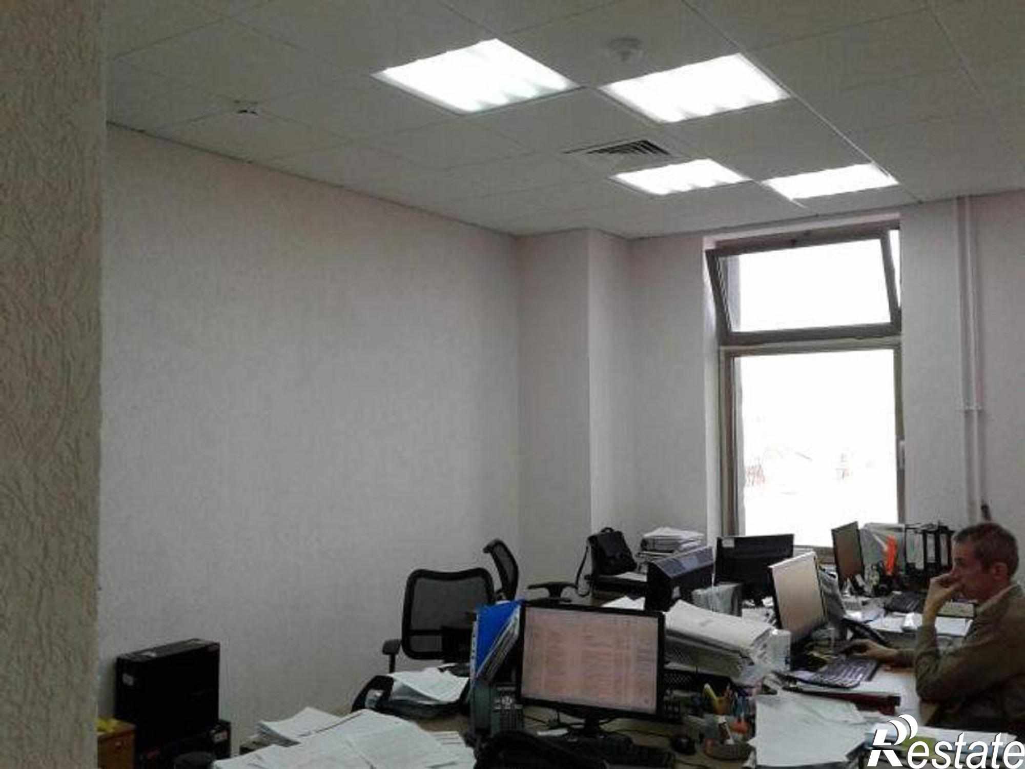 Сдать офис, помещение под офис за 490 563 рублей на Кирова улица, д.41