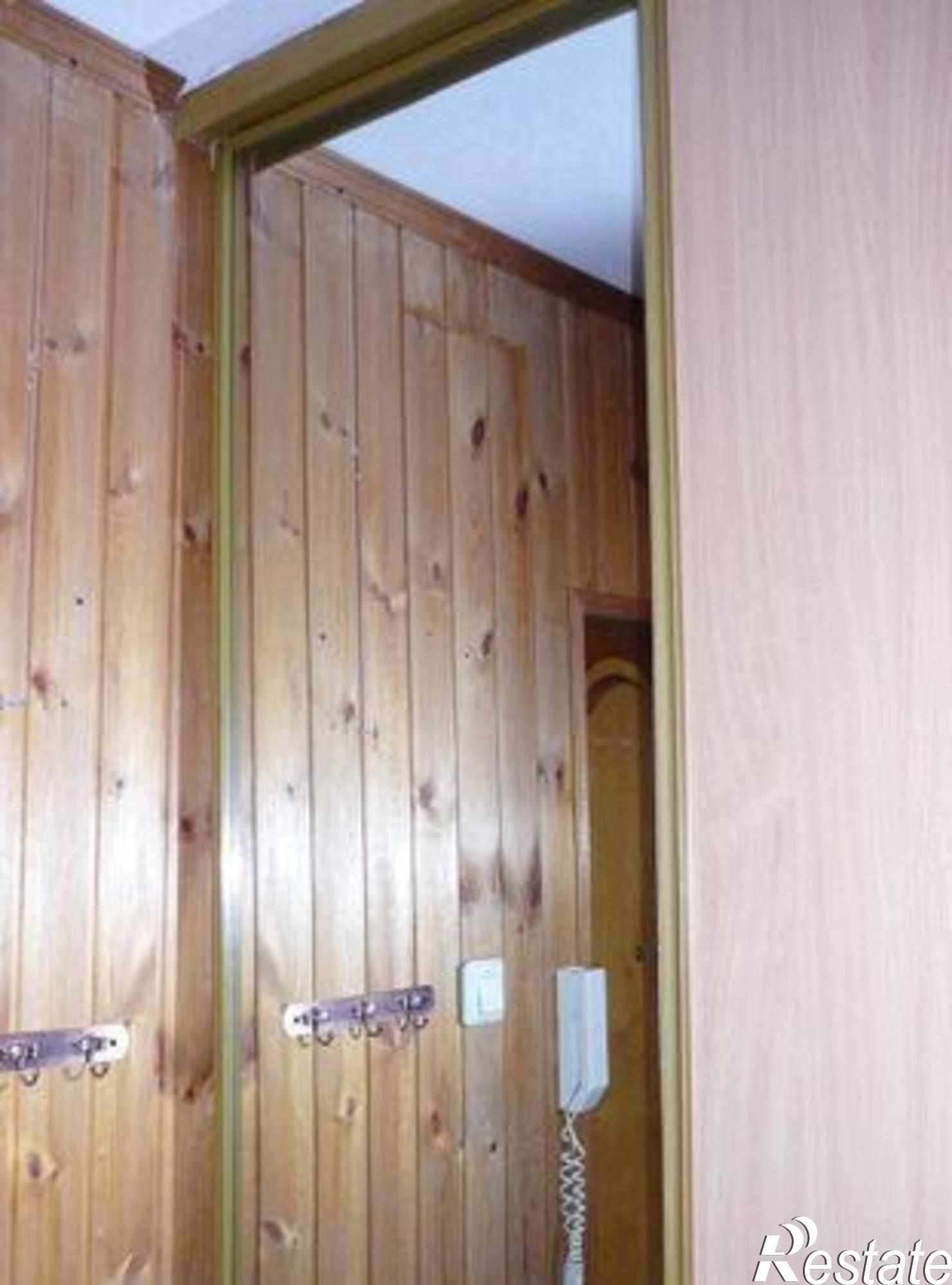 Купить квартиру за 1 880 000 рублей на Вятская улица, 37В