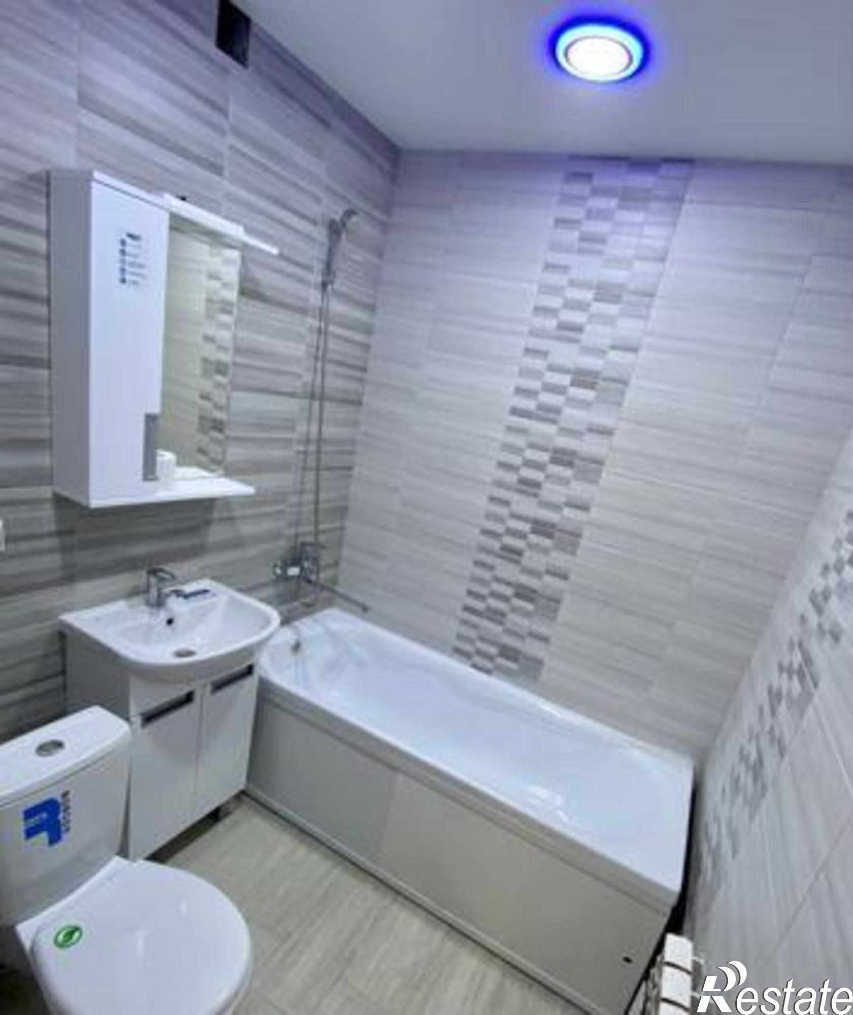 Купить квартиру за 3 010 000 рублей на бульвар Комарова, 20/3