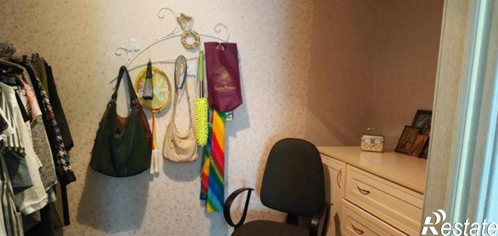 Купить квартиру за 3 760 000 рублей на улица Красных Зорь, 140А