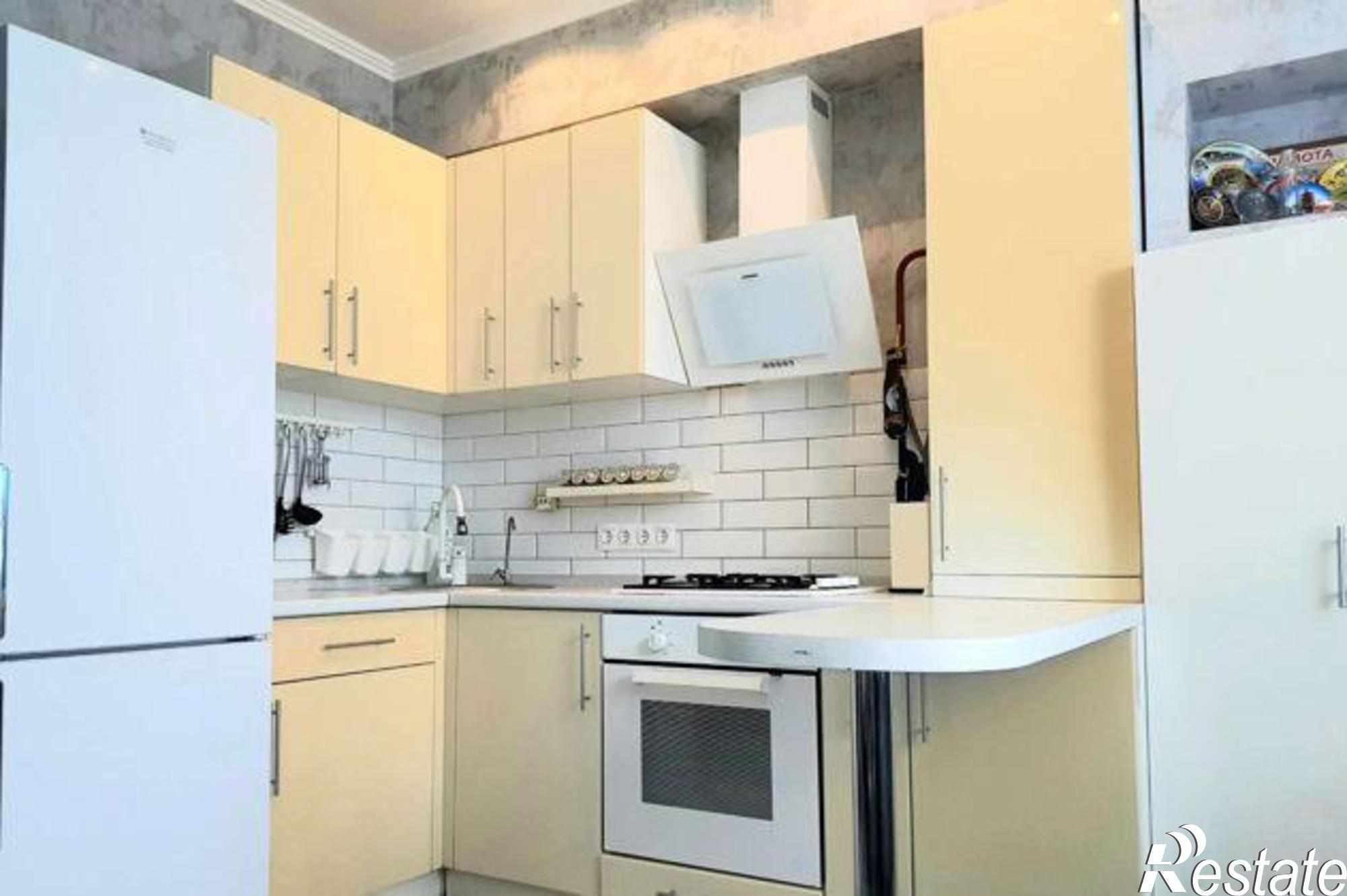Купить квартиру за 2 350 000 рублей на 2-й Атмосферный переулок, 8