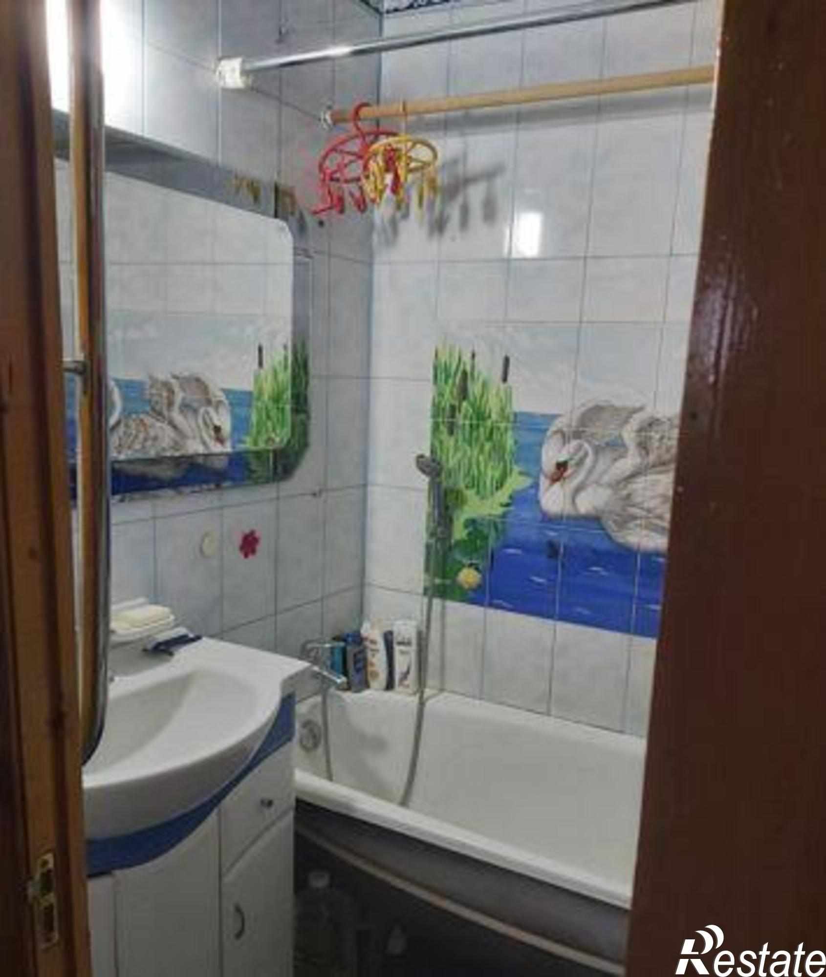 Купить квартиру за 3 670 000 рублей на Вятская улица, 67