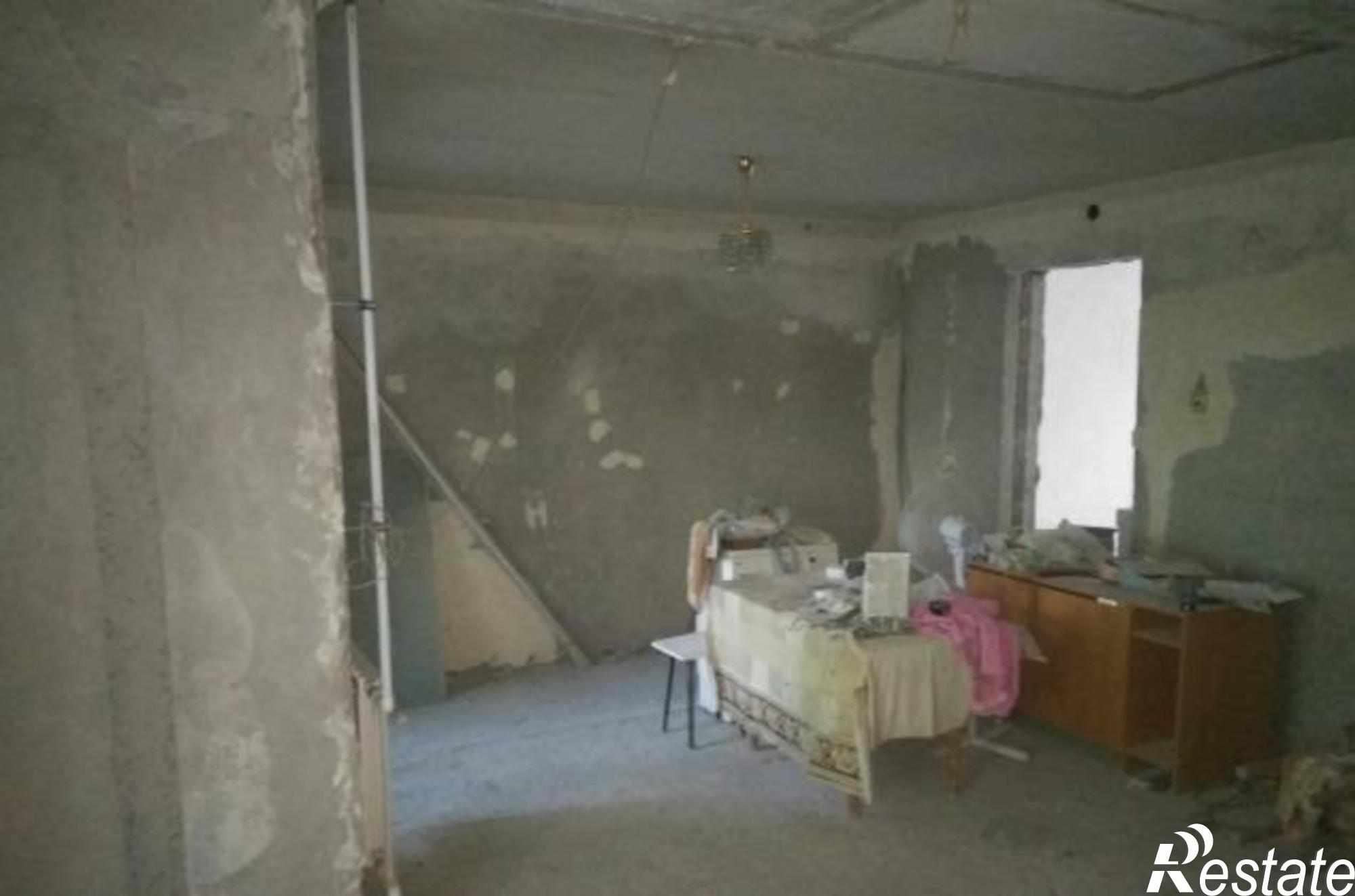 Купить квартиру за 2 440 000 рублей на Гагринская улица, 9/2
