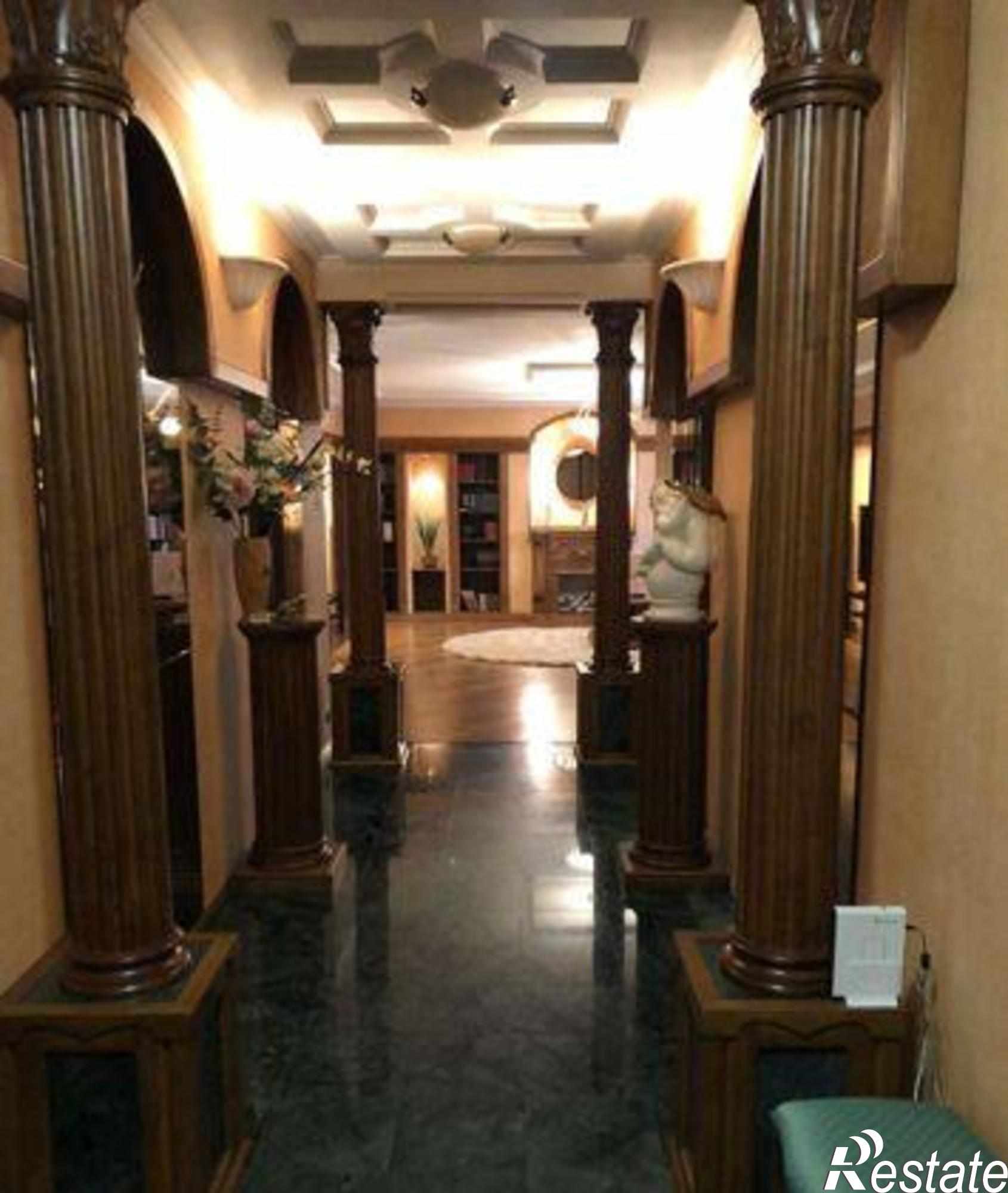 Купить квартиру за 17 860 000 рублей на переулок Островского, 58А