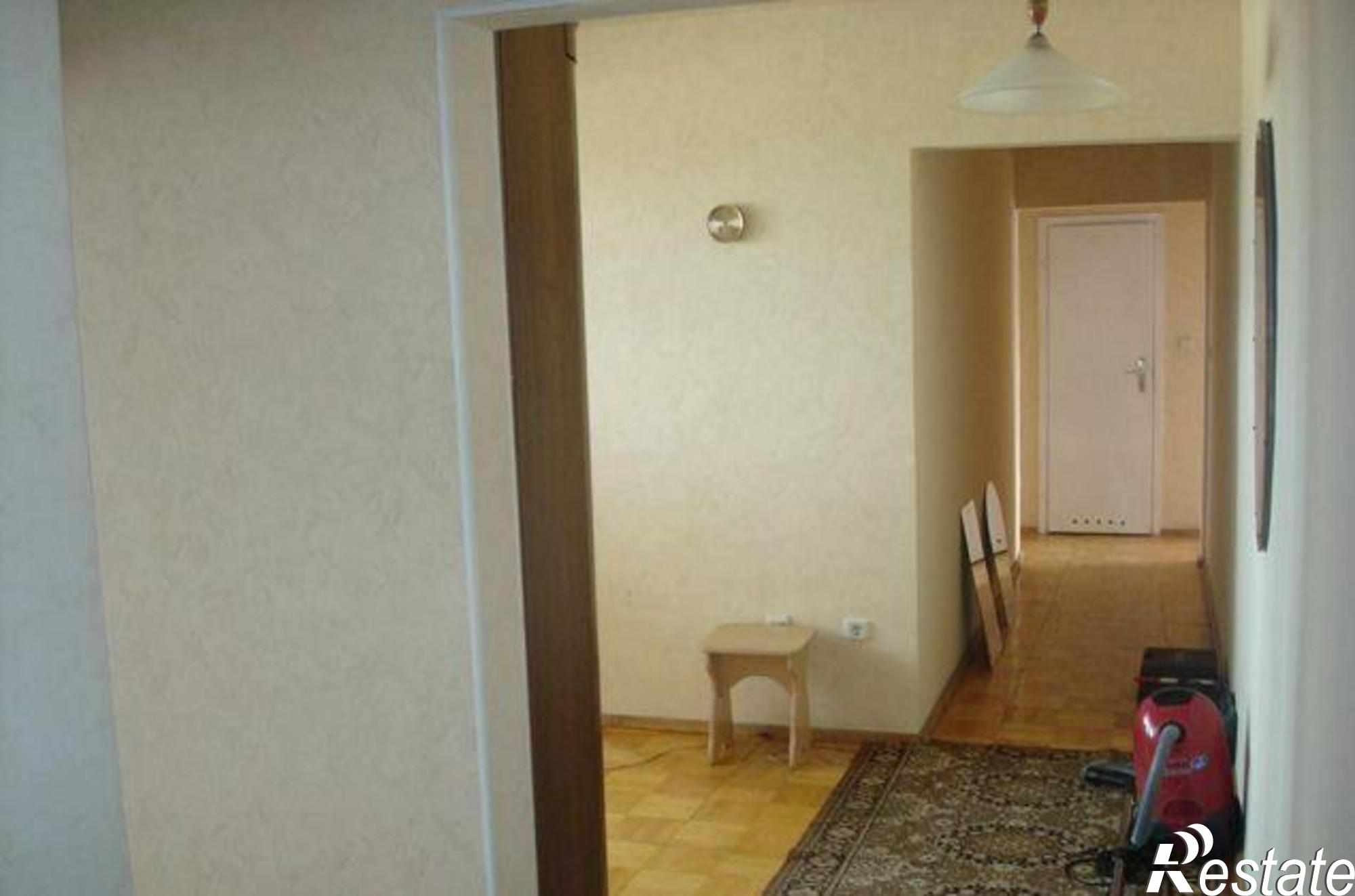 Купить квартиру за 4 090 000 рублей на проспект Горшкова, 3/2