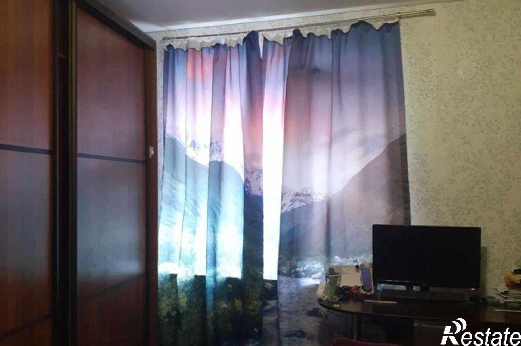 Купить квартиру за 4 040 000 рублей на Вятская улица, 49