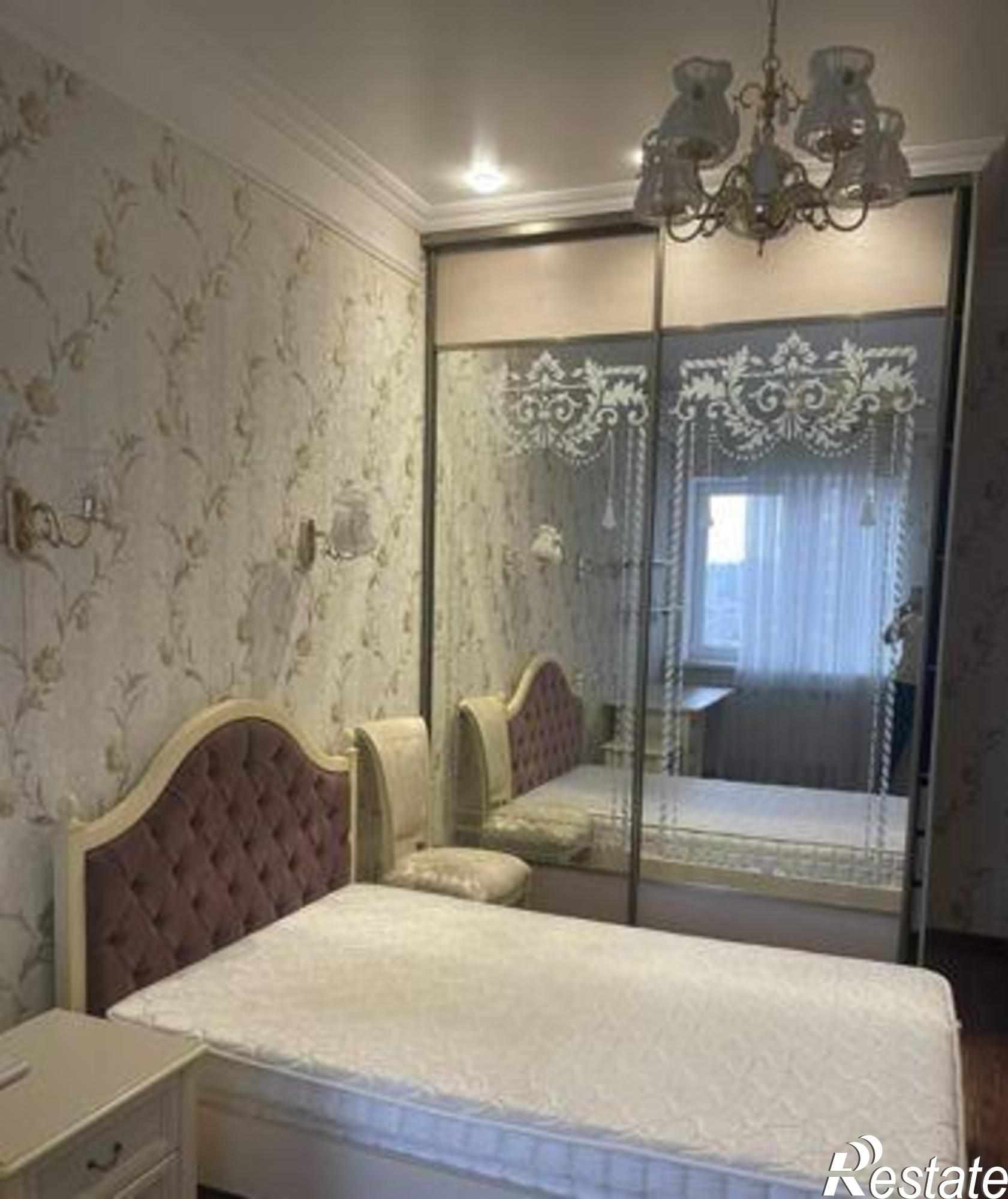 Купить квартиру за 7 990 000 рублей на улица Варфоломеева, 34