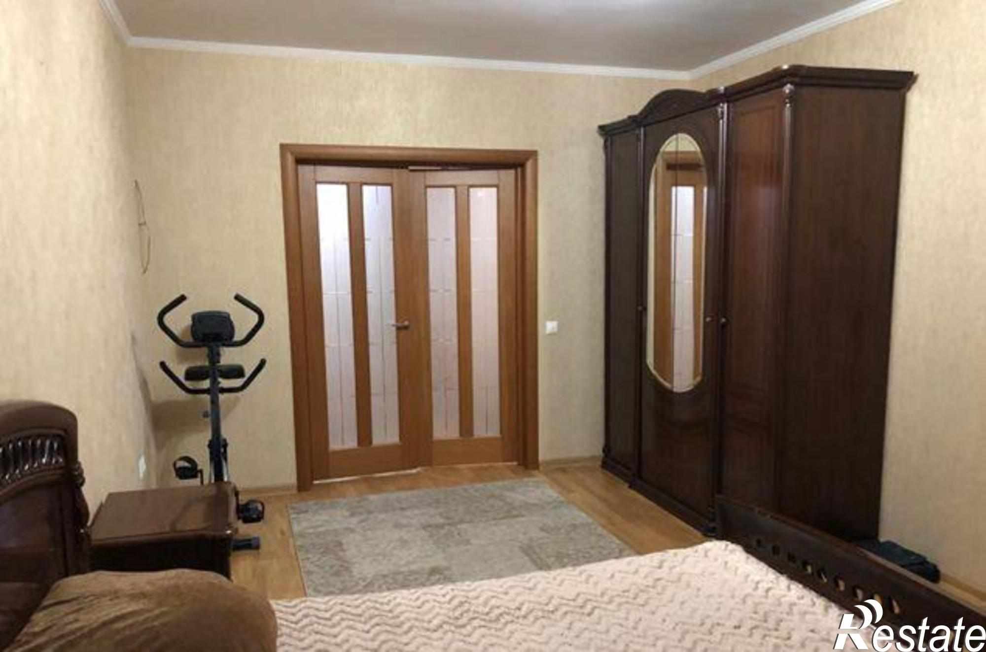 Купить квартиру за 5 360 000 рублей на улица Жмайлова, 4/9
