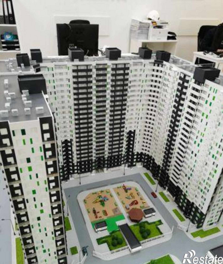 3-комн квартира в новом доме улица Жмайлова, 19А