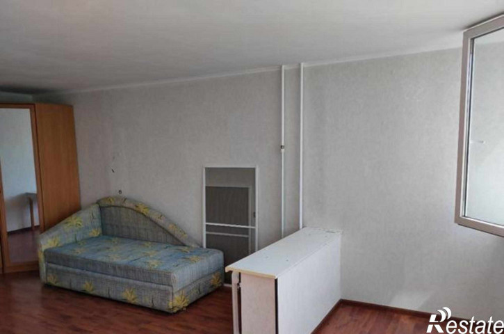 2-комн квартира проспект Космонавтов, 17