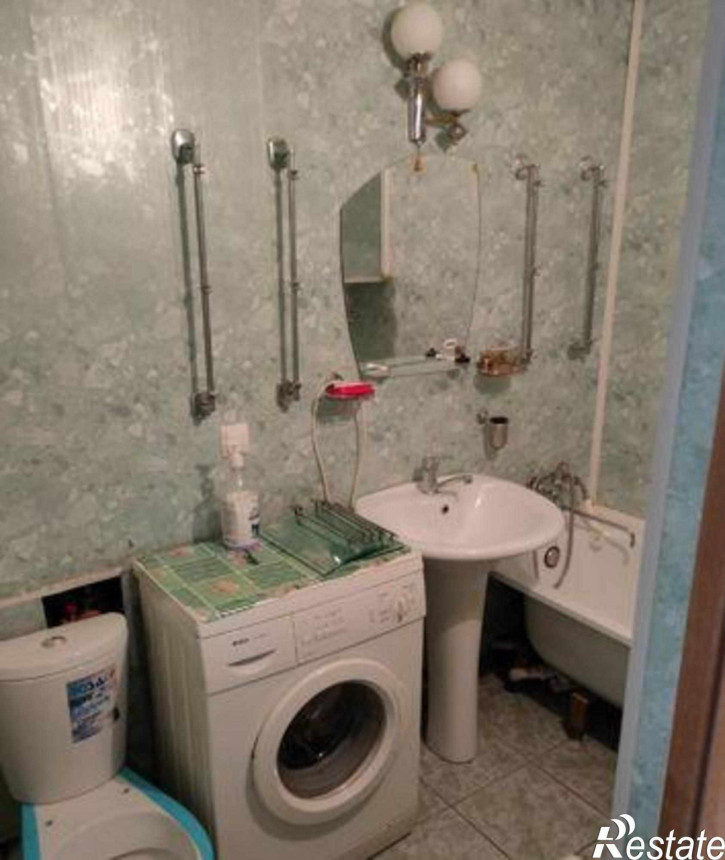 2-комн квартира проспект Космонавтов, 17