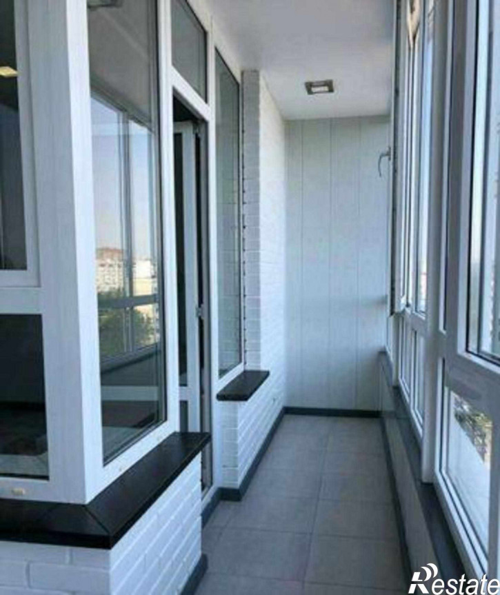 1-комн квартира бульвар Комарова, 1Ис1