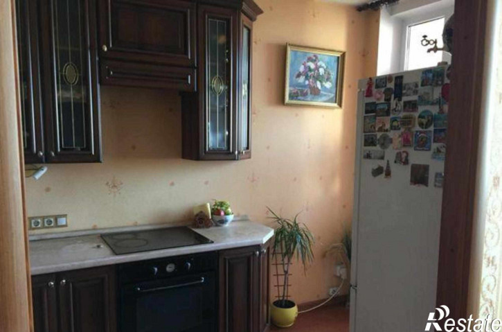 3-комн квартира Ворошиловский проспект, 80