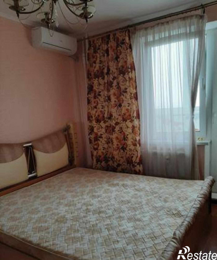 2-комн квартира улица Платона Кляты, 27