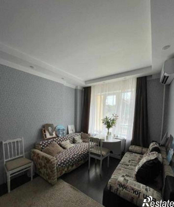 2-комн квартира улица Максима Горького, 124/75