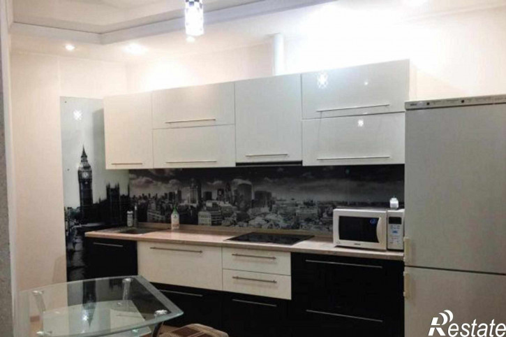 2-комн квартира улица Петрашевского, 36