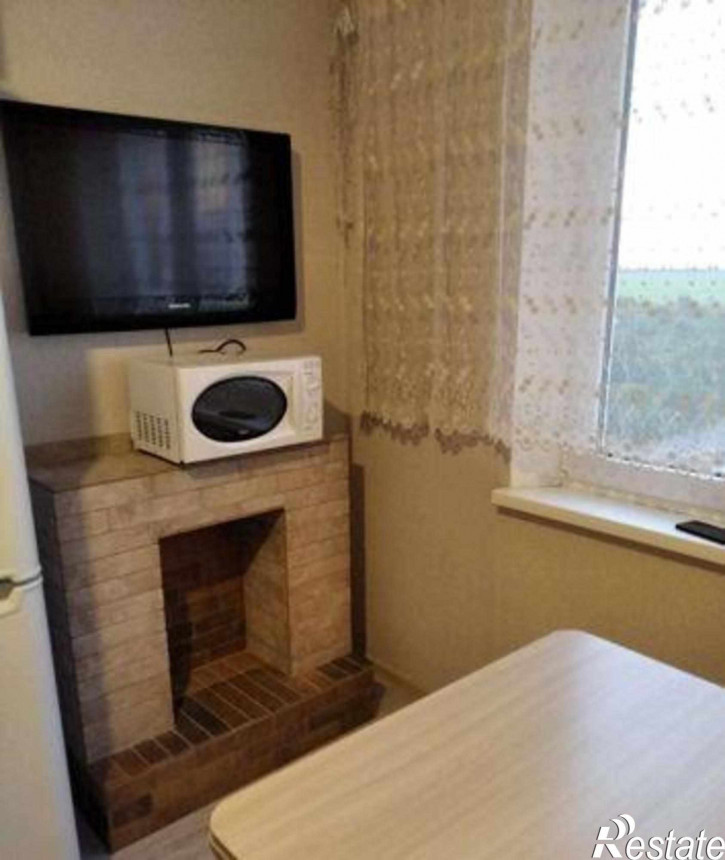 2-комн квартира улица Академика Лукьяненко, 140А