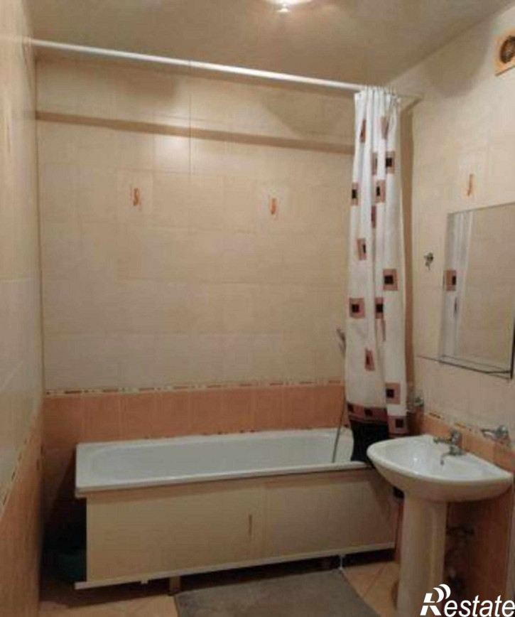 1-комн квартира улица 13-я Линия, 35
