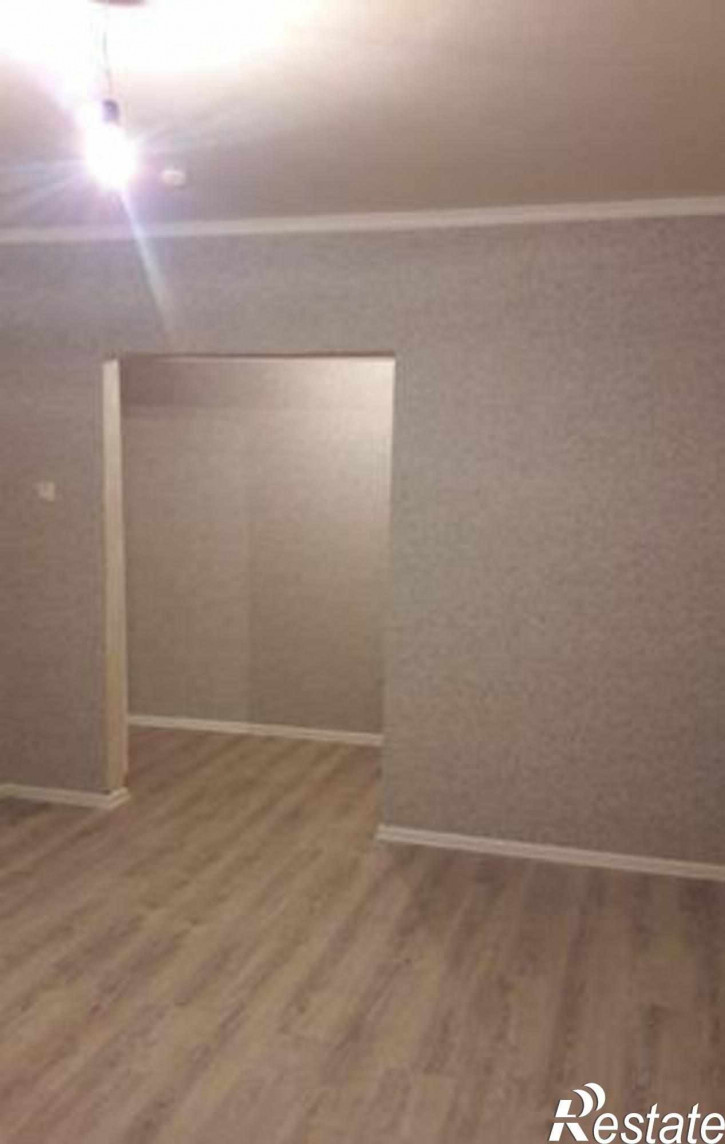 3-комн квартира улица Зорге, 56/1