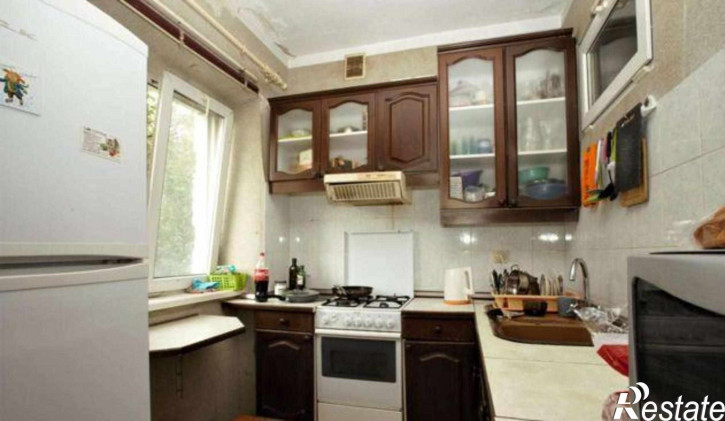3-комн квартира улица Тельмана, 72