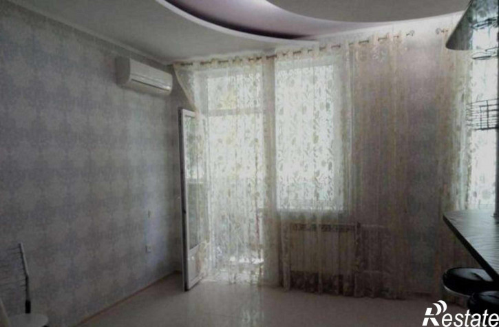 3-комн квартира Вятская улица, 75/2