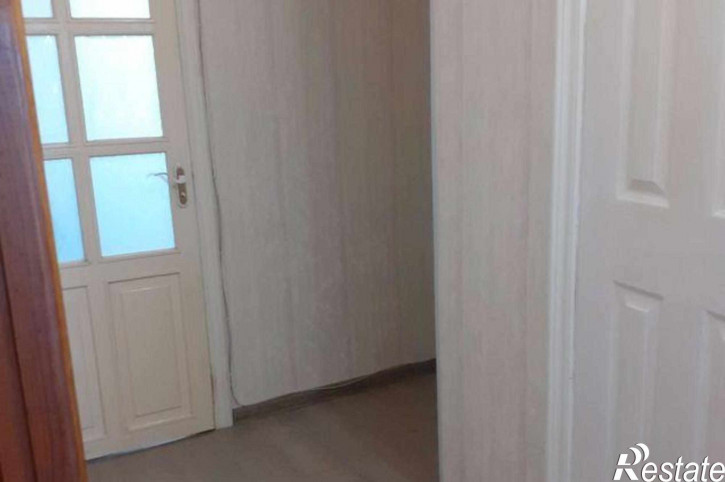 4-комн квартира Вятская улица, 49