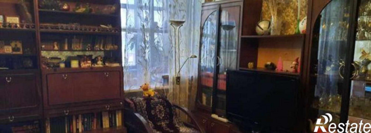4-комн квартира улица Максима Горького, 8