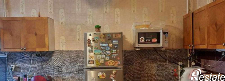 4-комн квартира улица Максима Горького, 8