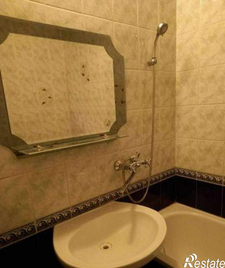 3-комн квартира улица Зорге, 70