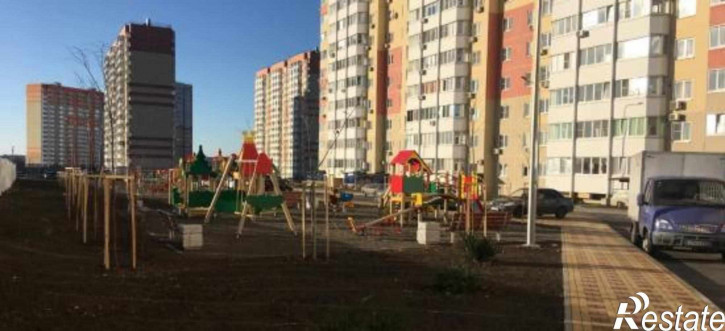3-комн квартира улица Тимофеева, 13/1